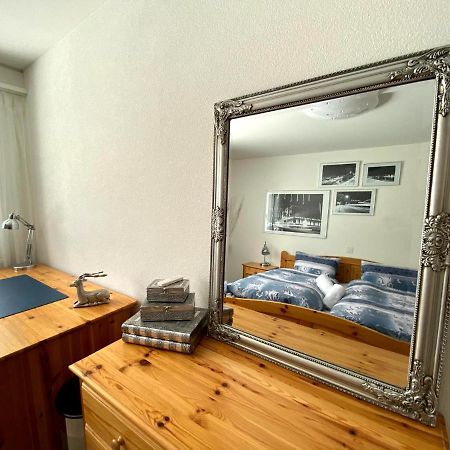 Zentrale Top Wohnung Chesa Ravaisch Davos Esterno foto